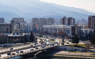 Всички български евродепутати осъдиха палежа на дипломатически автомобили в Скопие