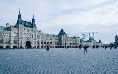 След атаката в Петербург: Кремъл се закани да бомбардира Украйна систематично